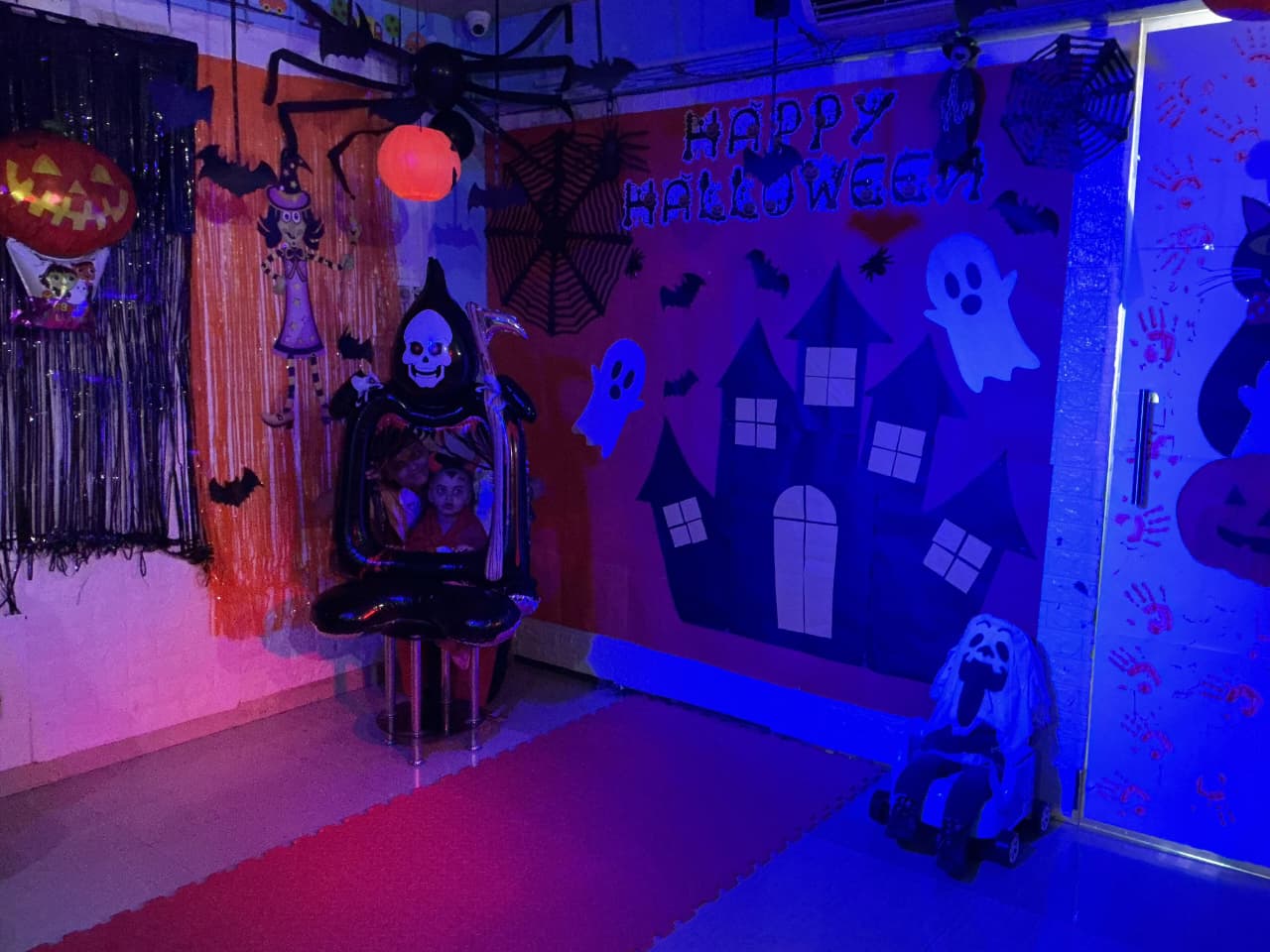 Spooky decorated room for the Halloween celebration